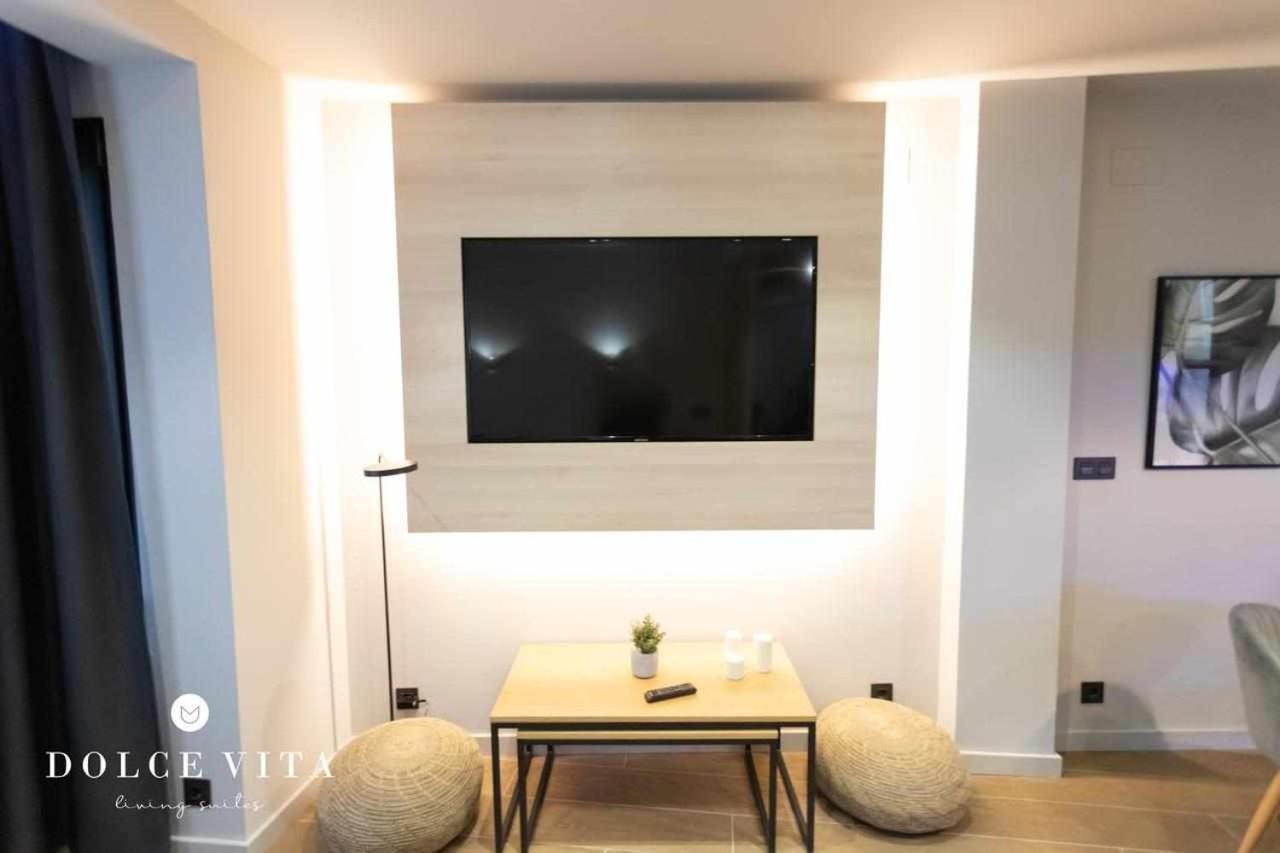 Apartamento Roma Living Suite En Vila Real Bagian luar foto