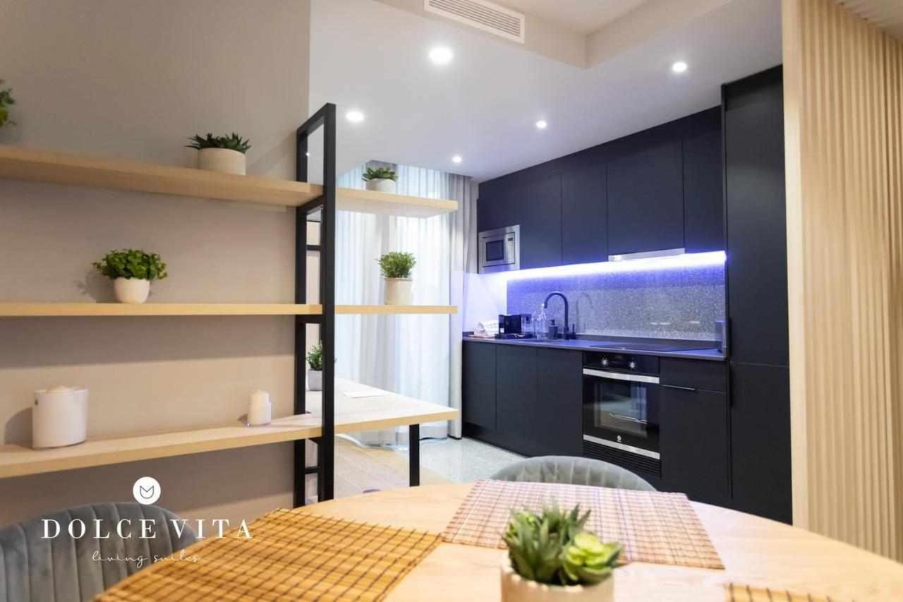 Apartamento Roma Living Suite En Vila Real Bagian luar foto
