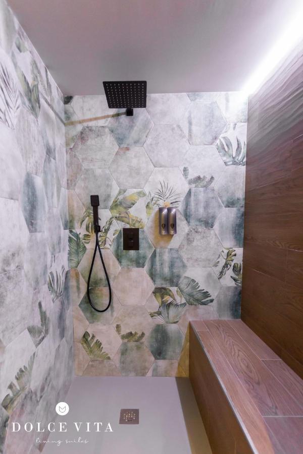 Apartamento Roma Living Suite En Vila Real Bagian luar foto