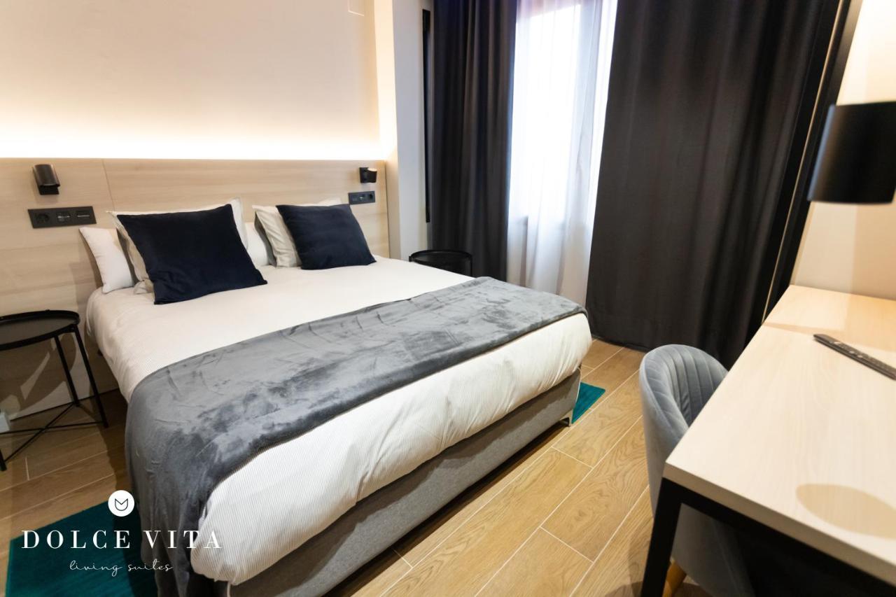 Apartamento Roma Living Suite En Vila Real Bagian luar foto
